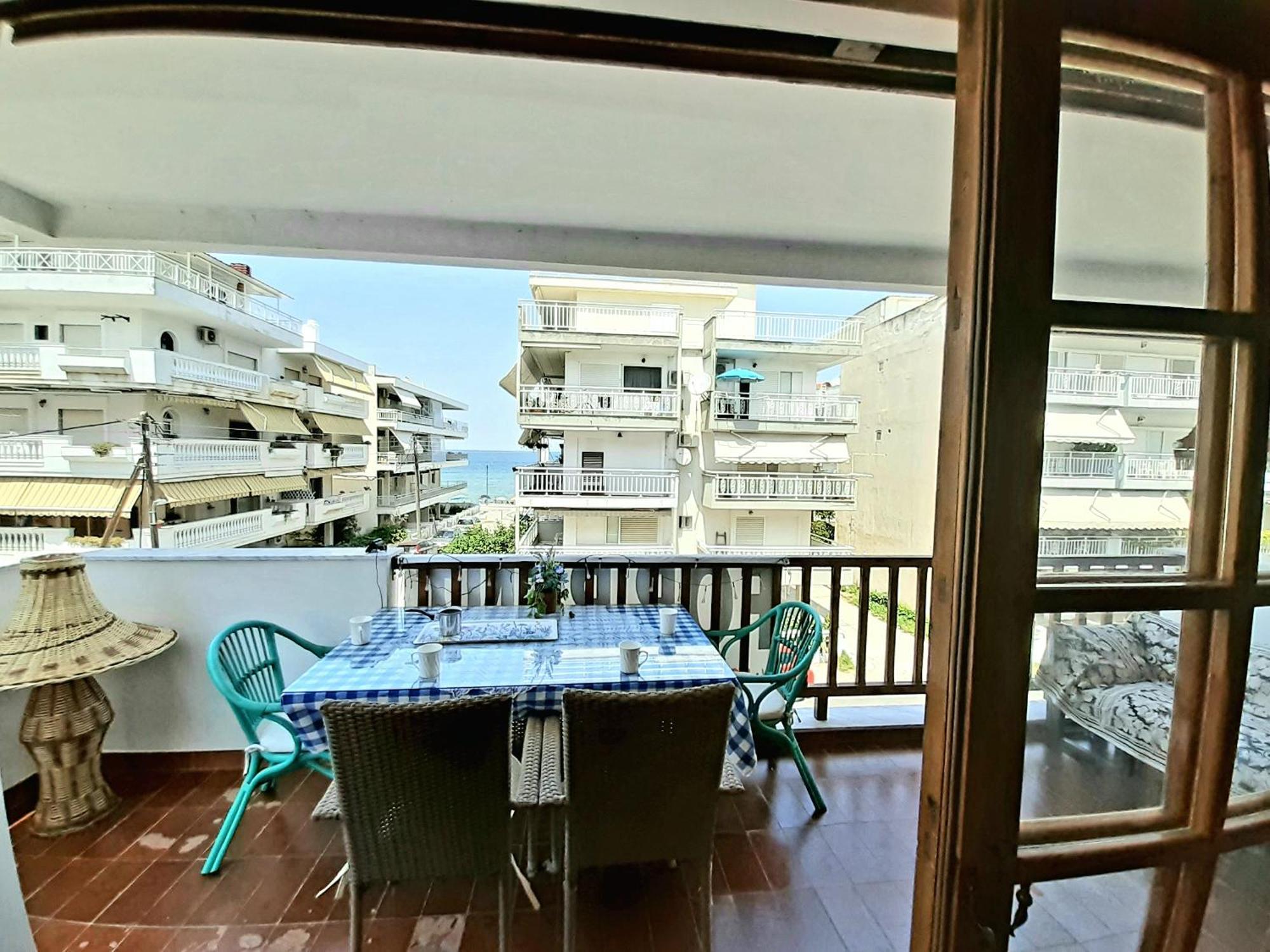 Perea Beach And Sea View Apartment Peraía Exterior foto